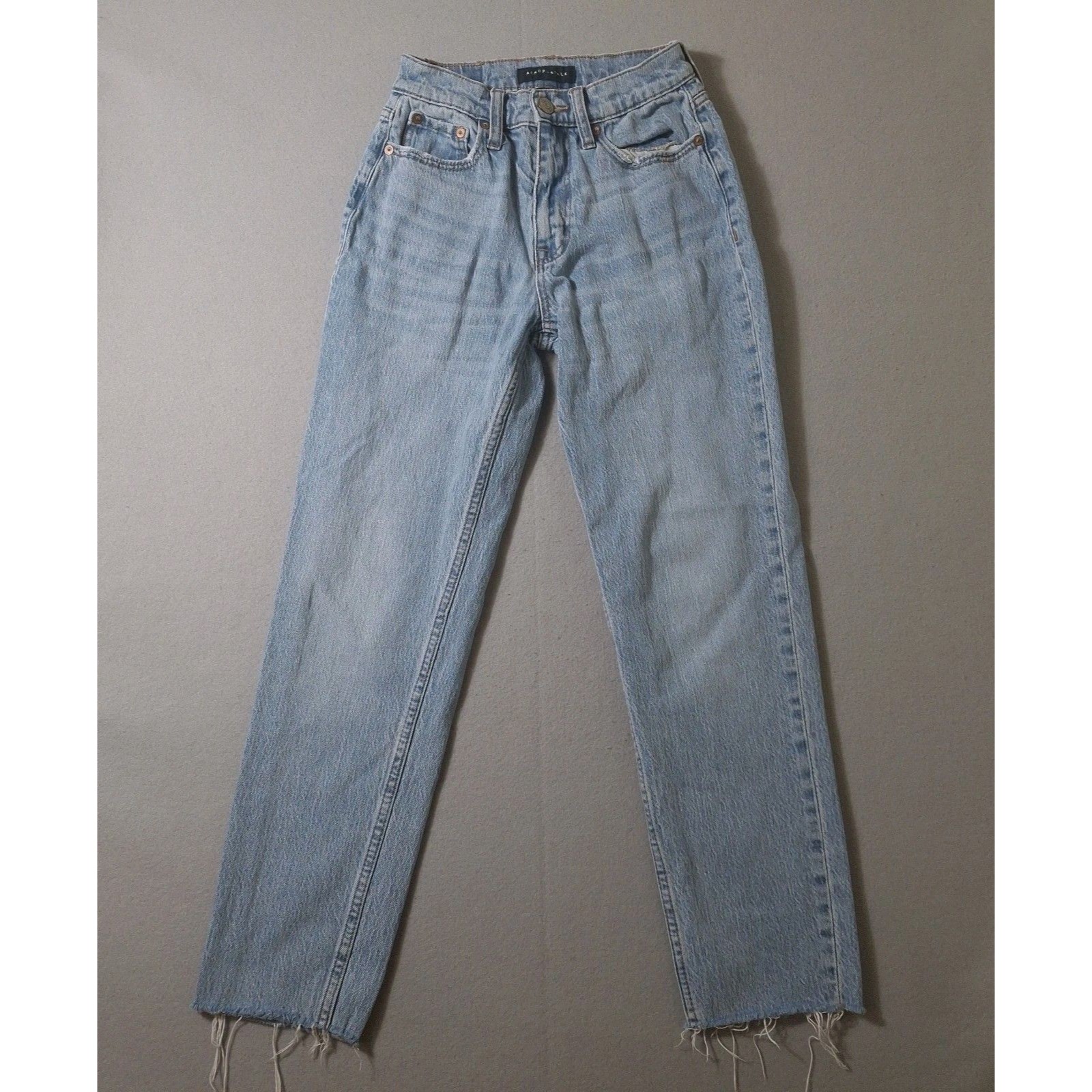 Aeropostale Mom Jeans Women's 0 24x28 Light Wash 90's Raw Hem Preppy